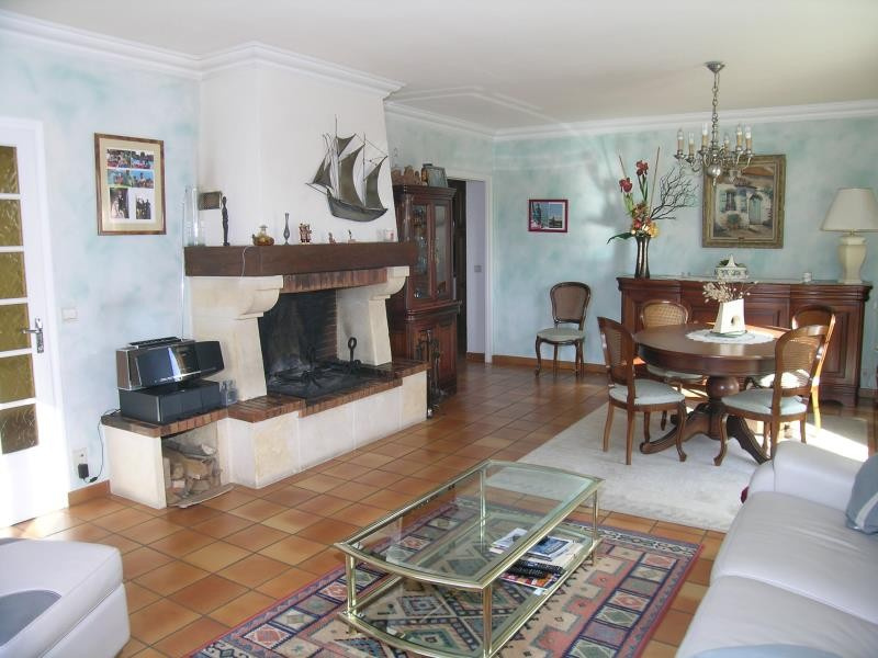 MAISON DE 171 m2 - HORSARRIEU