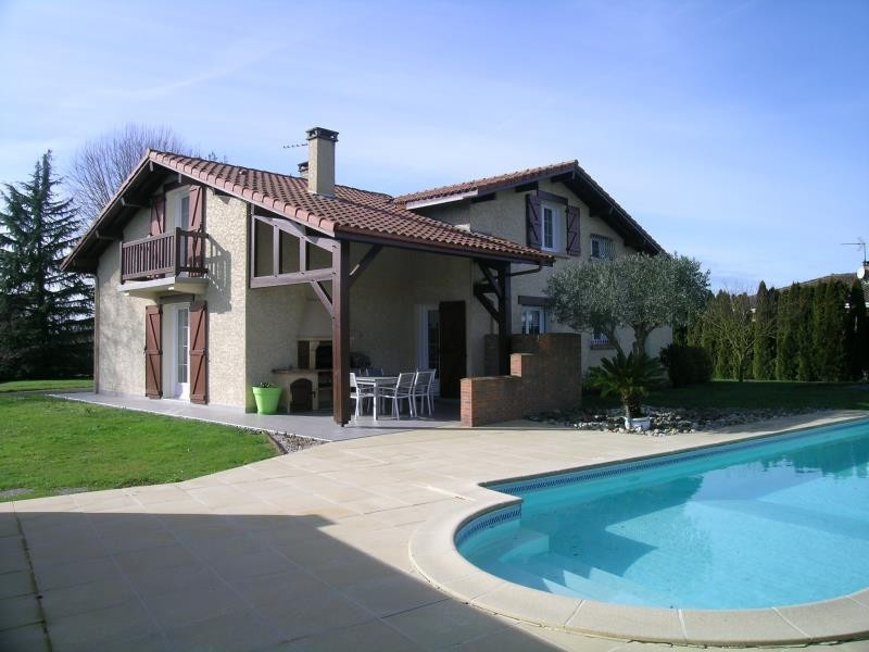 MAISON DE 171 m2 - HORSARRIEU