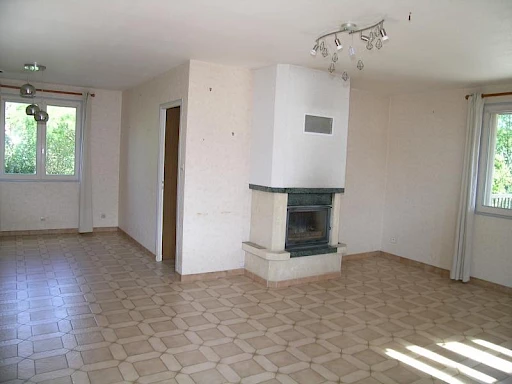 MAISON D'HABITATION de 110 m2 Hab - SAMADET - 2