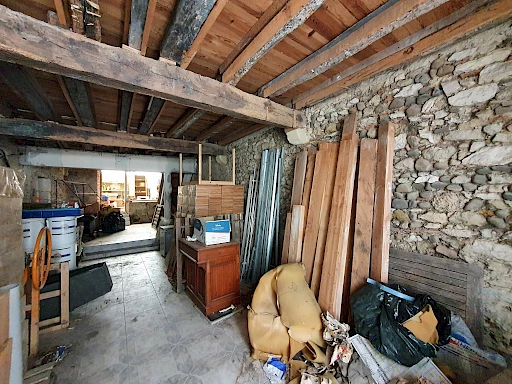 SAINT SEVER - MAISON DE VILLE A RENOVER - 2