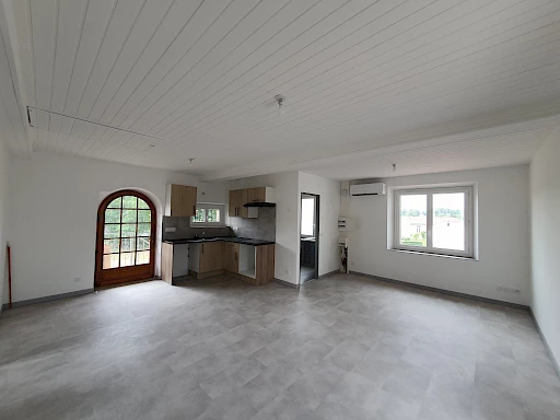 HAGETMAU - APPARTEMENT RENOVE