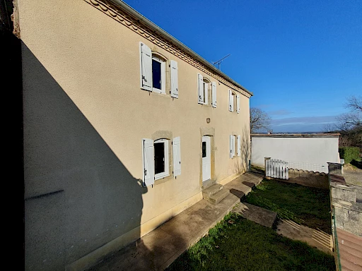 Maison de bourg en vente avec SN AGENCE TACHON