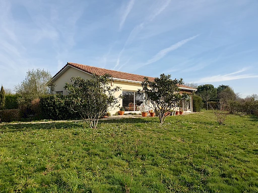 Villa à acheter avec 2 chambres - 1