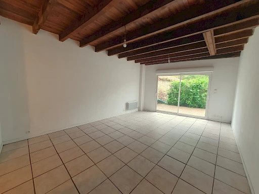 À Hagetmau (40), villa en vente avec SN AGENCE TACHON - 2