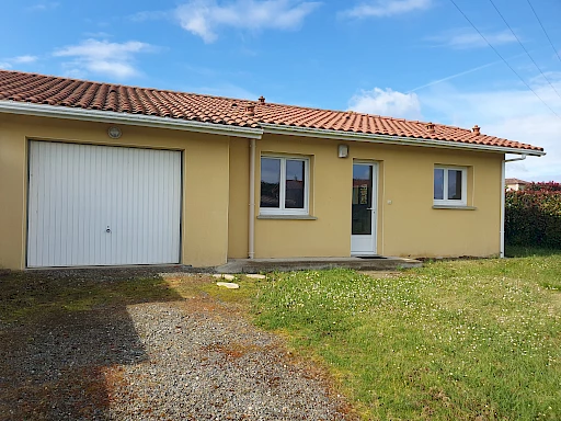 Proche de Hagetmau, Villa de Plain-pied