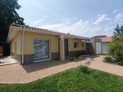 Au Centre Ville de Hagetmau Villa de 106 m2 Hab - 1