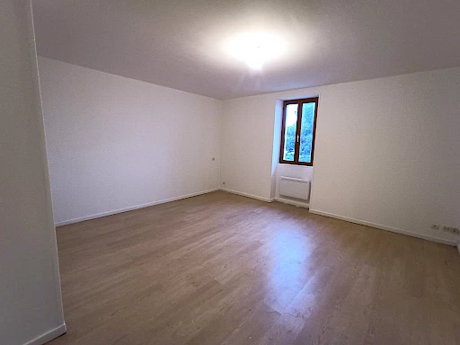 APPARTEMENT T3 PROCHE CENTRE VILLE
