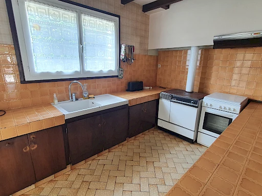 Proche de  HAGETMAU - MAISON 117 m2