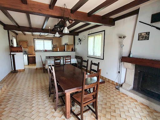 Proche de  HAGETMAU - MAISON 117 m2