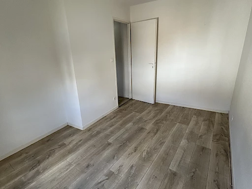 APPARTEMENT T3 MEUBLE CENTRE VILLE