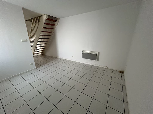 APPARTEMENT T3 MEUBLE CENTRE VILLE
